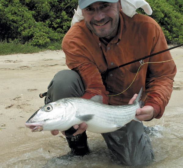 Siegi Stümke fin diesen Bonefish mit der Fliege